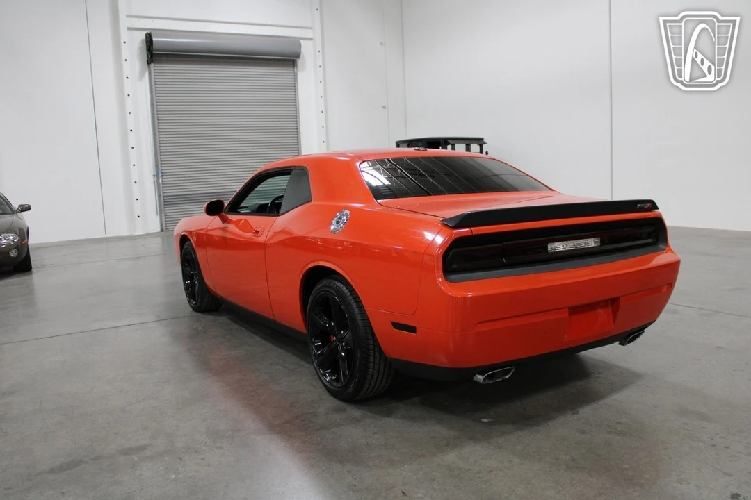 2009 Dodge Challenger SRT8 & 392 3rd Gen - Image 18 of 21