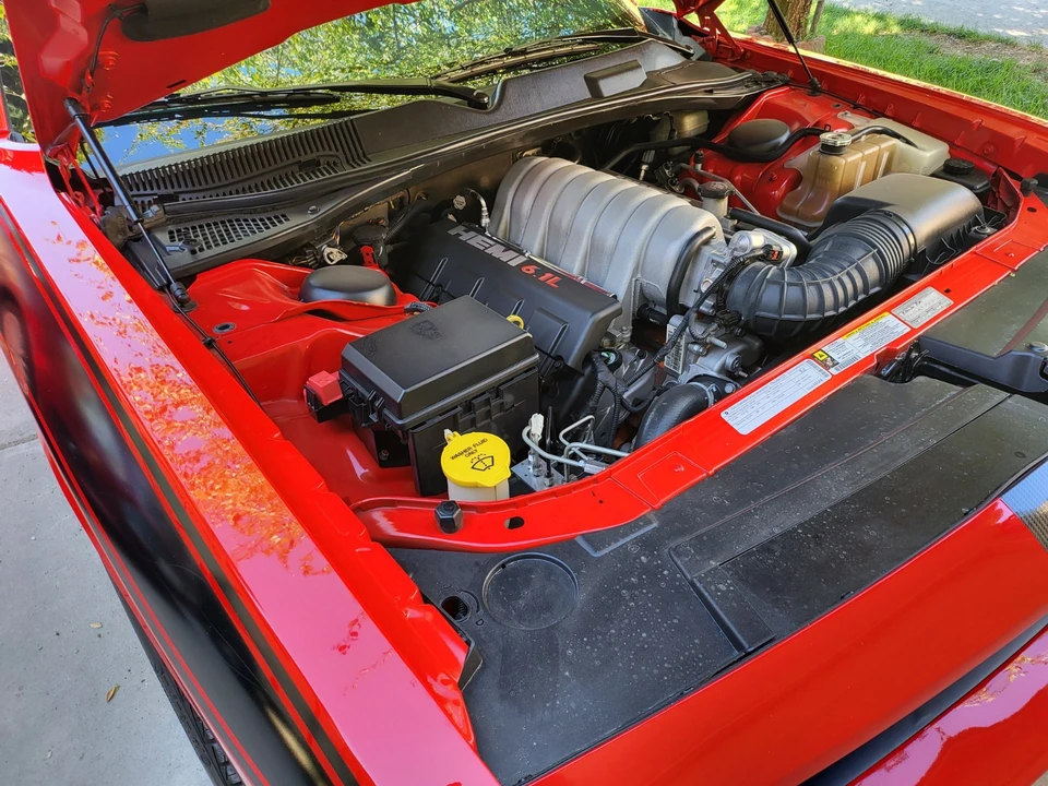 2009 Dodge Challenger SRT8 & 392 3rd Gen - Image 4 of 15