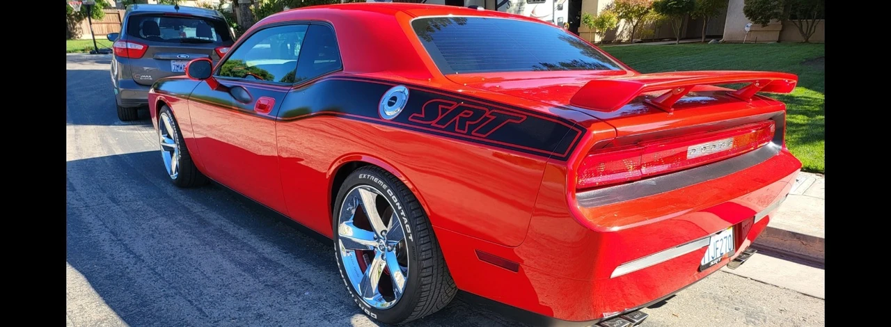 2009 Dodge Challenger SRT8 & 392 3rd Gen - Image 3 of 15