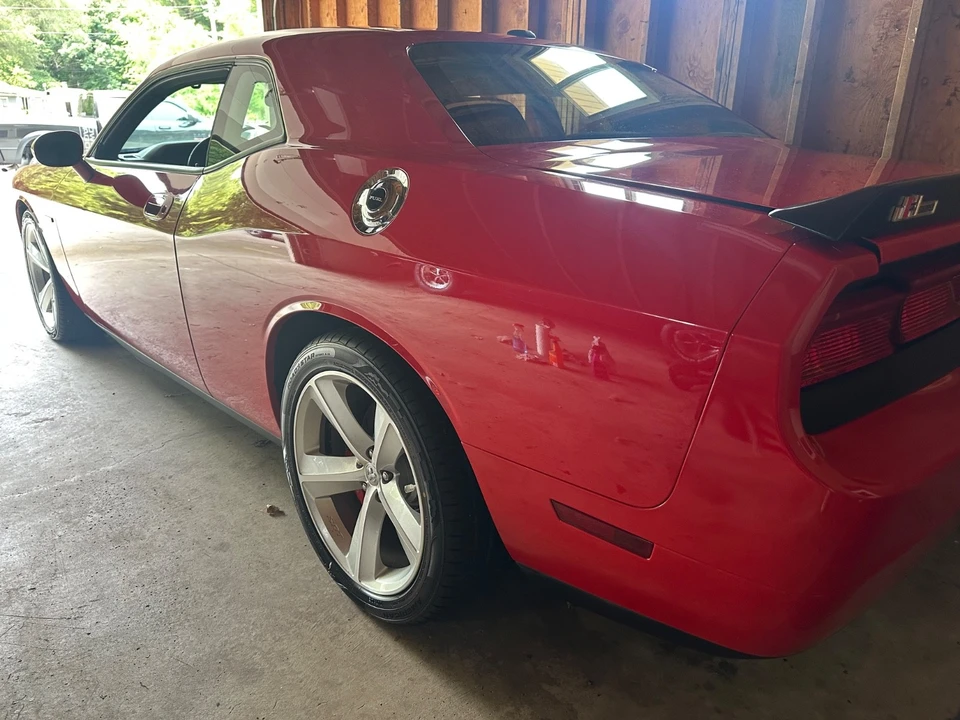 2009 Dodge Challenger SRT8 & 392 3rd Gen - Image 4 of 19
