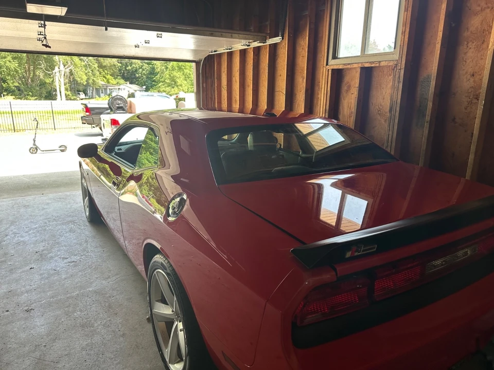 2009 Dodge Challenger SRT8 & 392 3rd Gen - Image 3 of 19