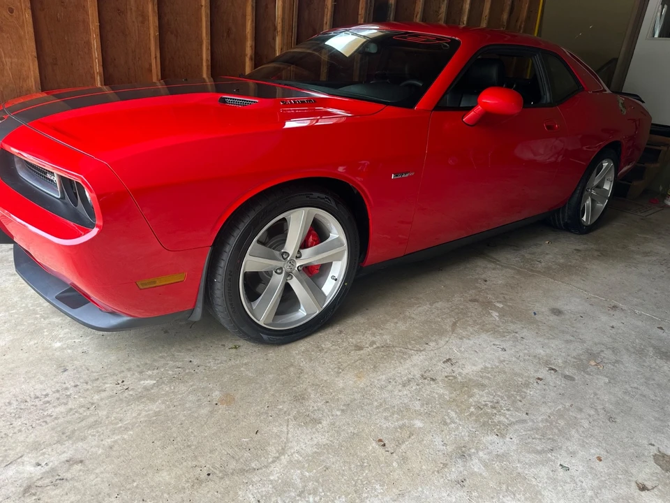 2009 Dodge Challenger SRT8 & 392 3rd Gen - Image 5 of 19