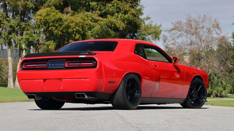 2009 Dodge Challenger SRT8 & 392 3rd Gen - Image 3 of 31