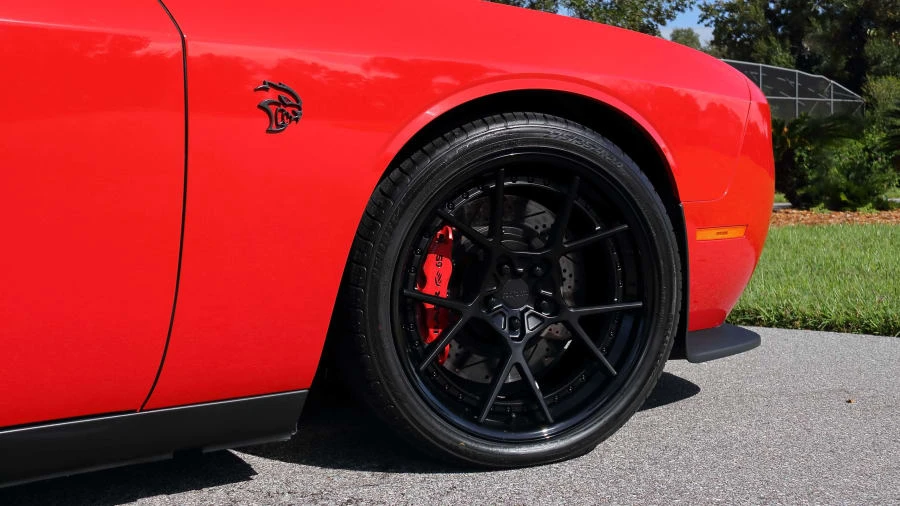 2009 Dodge Challenger SRT8 & 392 3rd Gen - Image 18 of 31