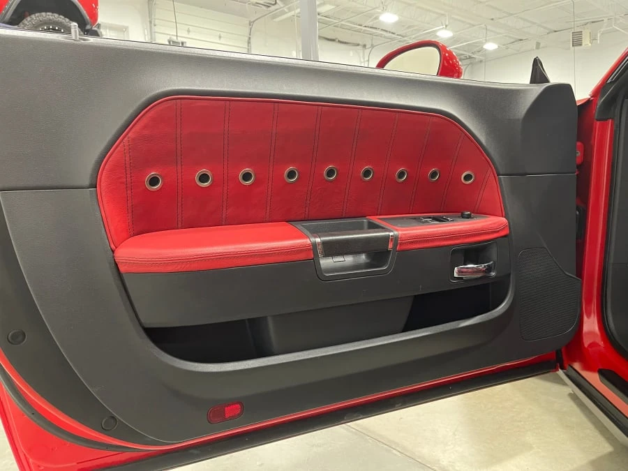 2009 Dodge Challenger SRT8 & 392 3rd Gen - Image 10 of 14