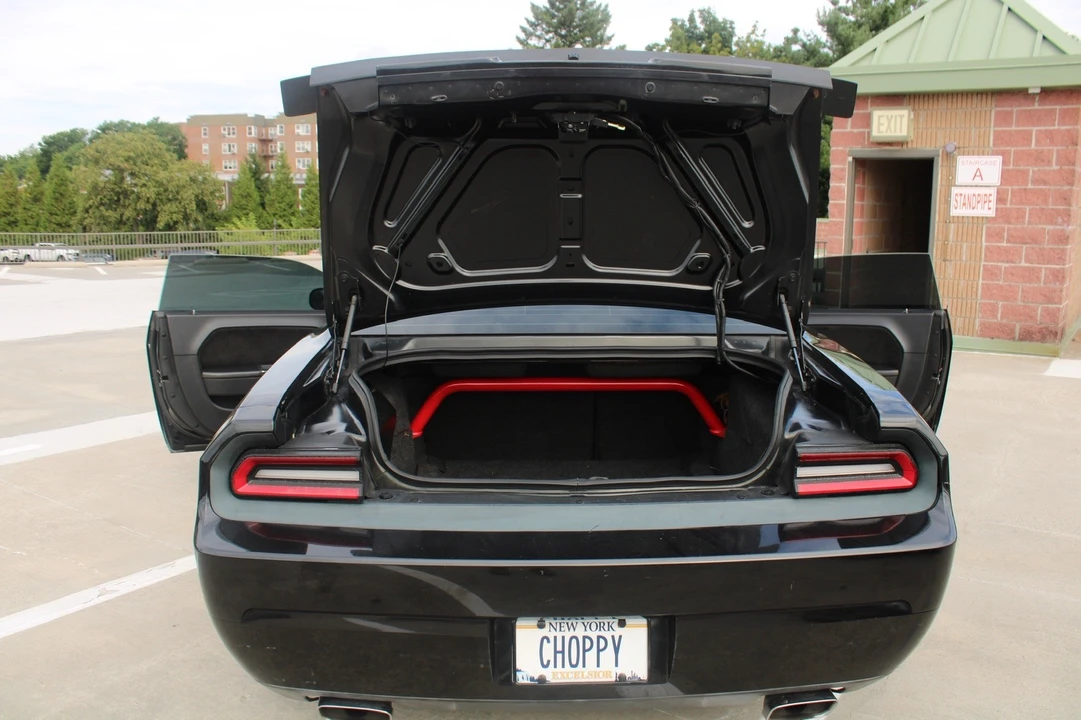 2009 Dodge Challenger SRT8 & 392 3rd Gen - Image 4 of 31