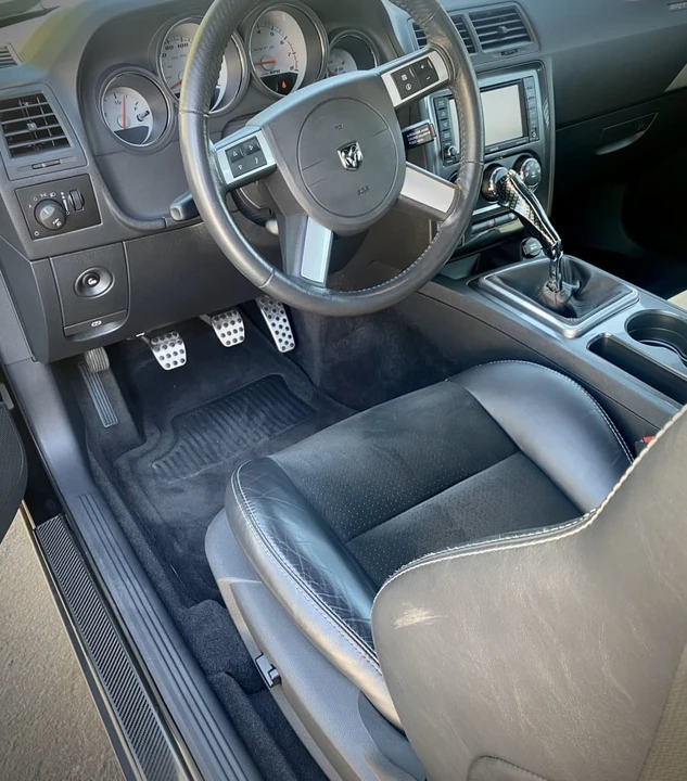 2009 Dodge Challenger SRT8 & 392 3rd Gen - Image 13 of 18