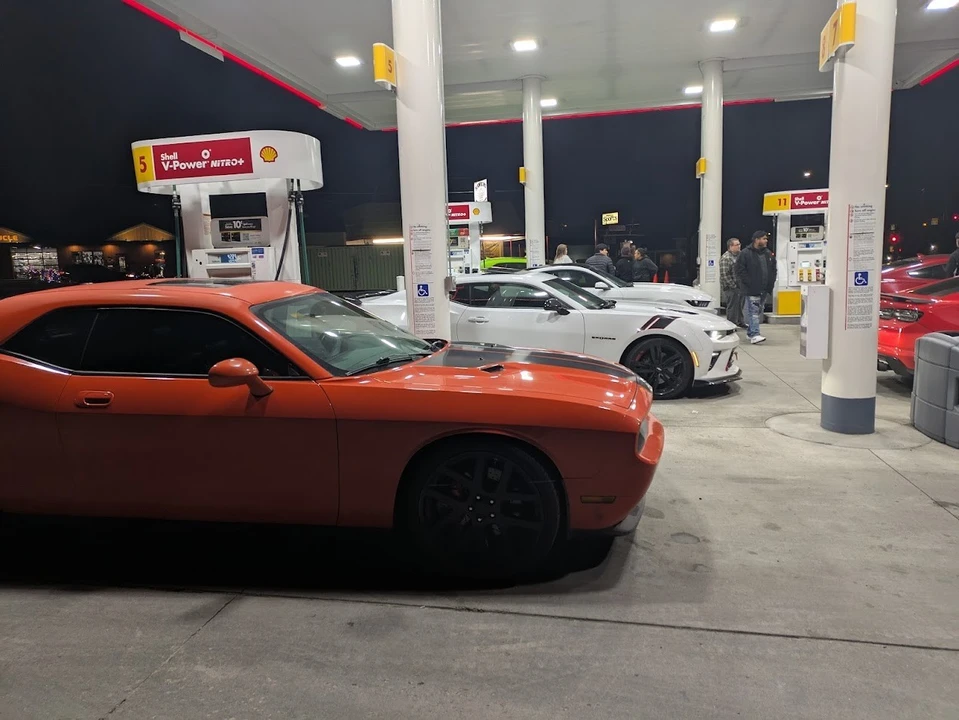 2009 Dodge Challenger SRT8 & 392 3rd Gen - Image 9 of 12