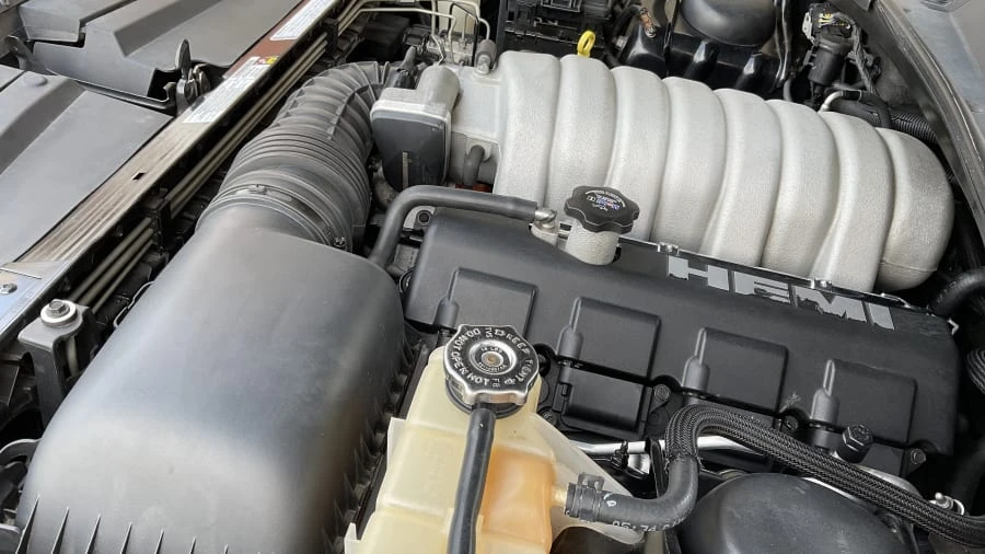 2009 Dodge Challenger SRT8 & 392 3rd Gen - Image 9 of 10
