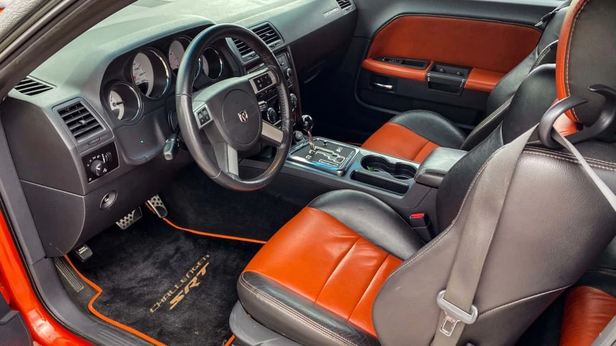 2009 Dodge Challenger SRT8 & 392 3rd Gen - Image 4 of 12