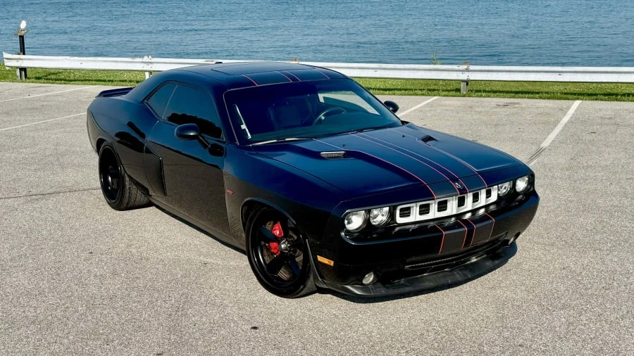 2009 Dodge Challenger SRT8 & 392 3rd Gen - Image 11 of 25