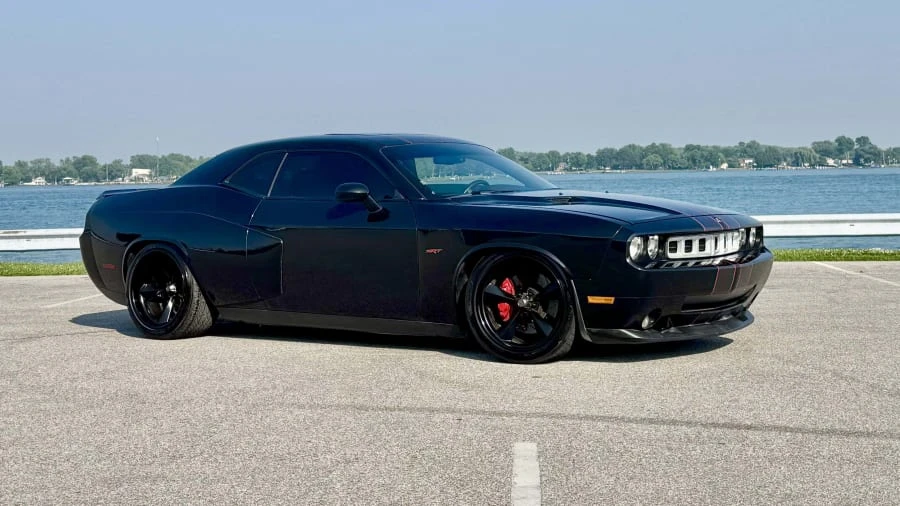 2009 Dodge Challenger SRT8 & 392 3rd Gen - Image 7 of 25