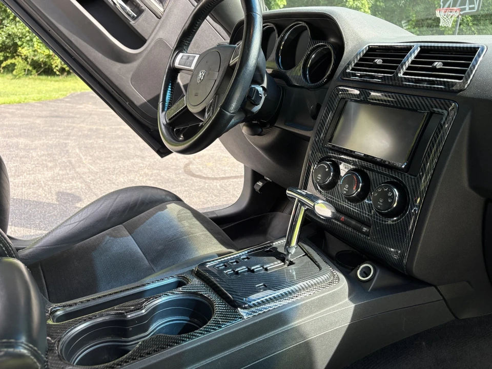 2009 Dodge Challenger SRT8 & 392 3rd Gen - Image 28 of 31