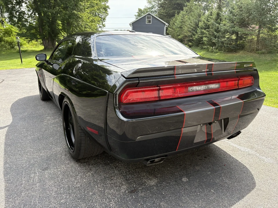 2009 Dodge Challenger SRT8 & 392 3rd Gen - Image 13 of 31