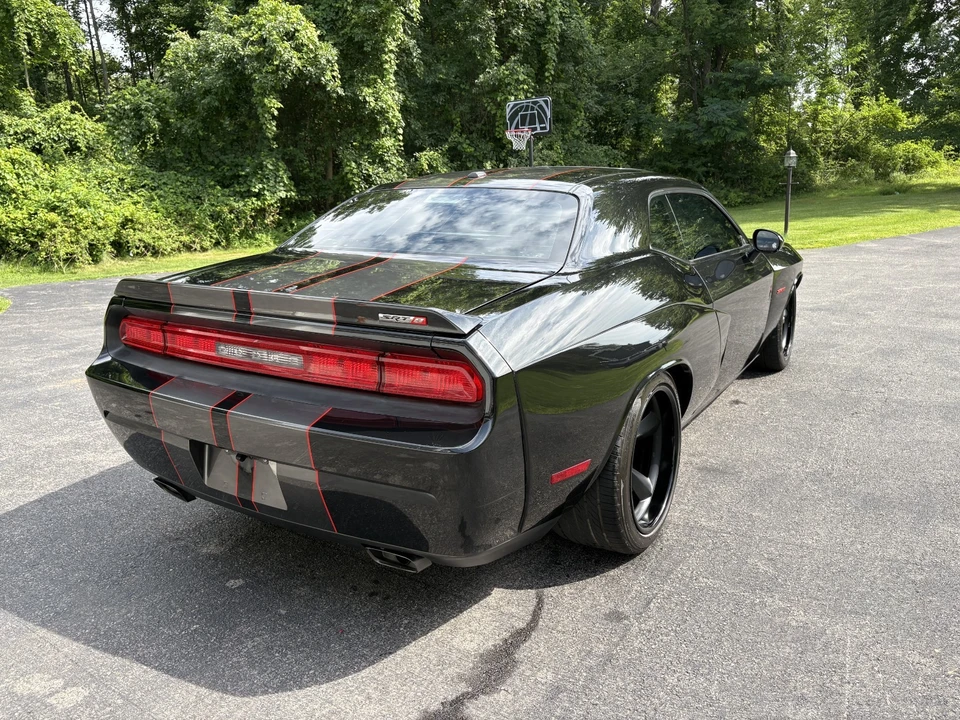 2009 Dodge Challenger SRT8 & 392 3rd Gen - Image 16 of 31