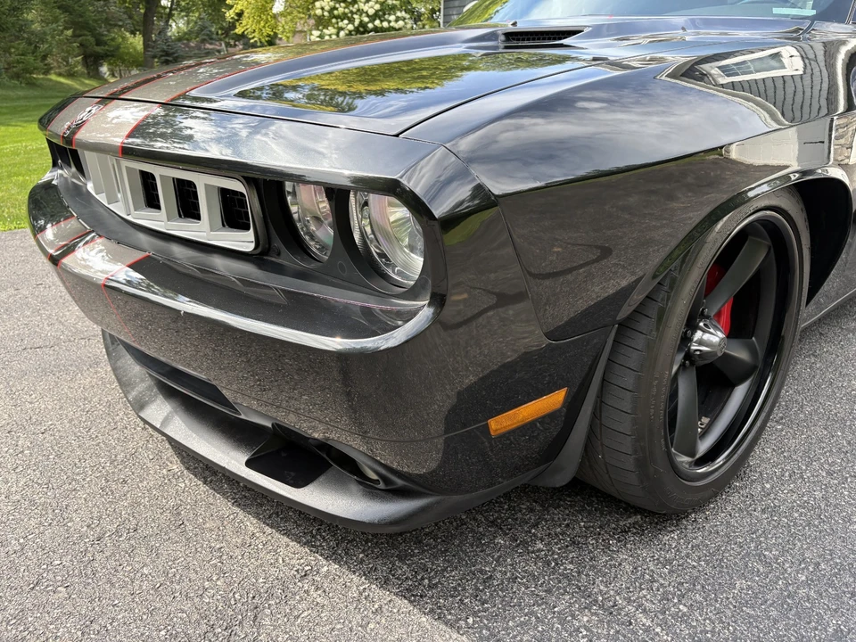 2009 Dodge Challenger SRT8 & 392 3rd Gen - Image 9 of 31
