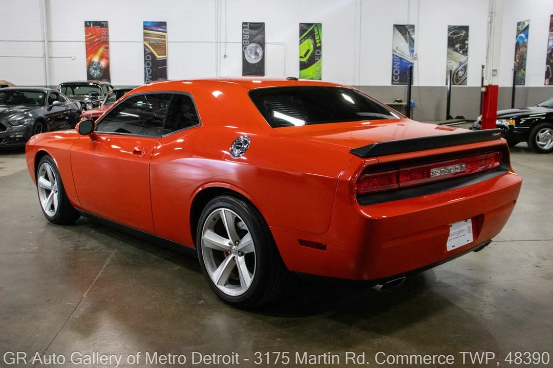 2009 Dodge Challenger SRT8 & 392 3rd Gen - Image 4 of 31