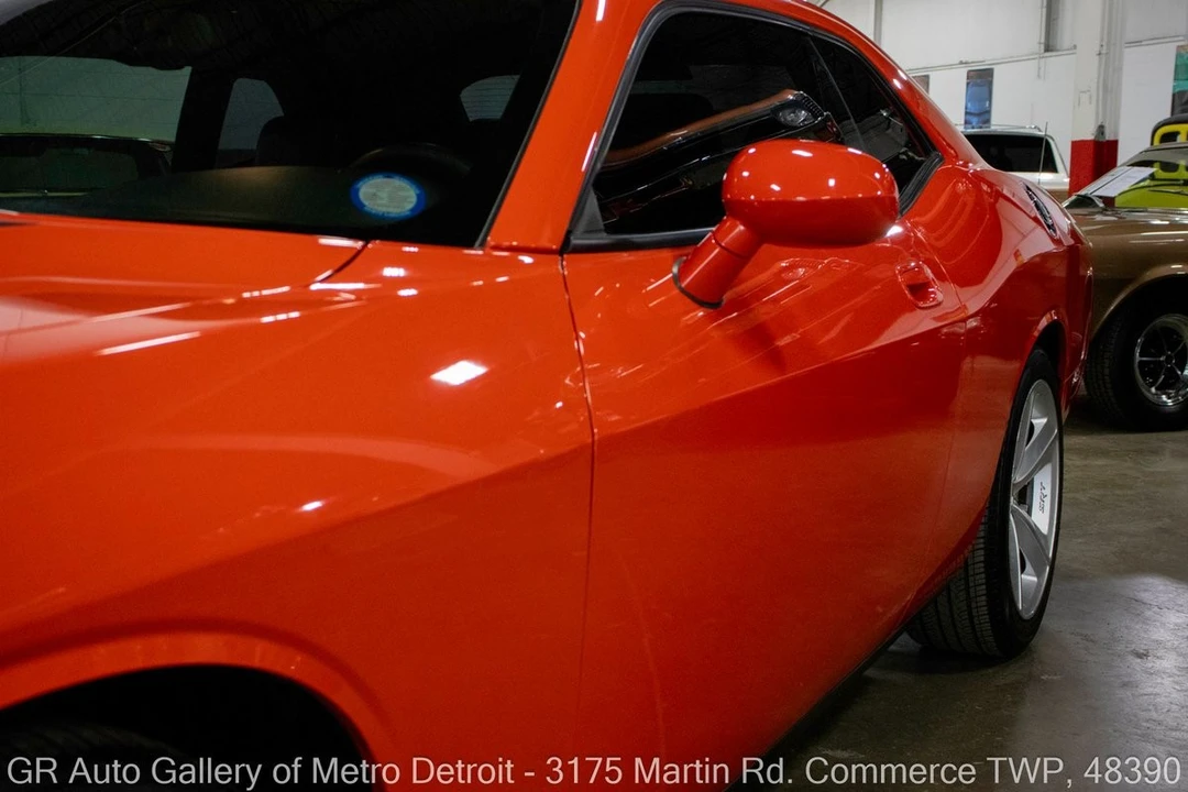 2009 Dodge Challenger SRT8 & 392 3rd Gen - Image 21 of 31