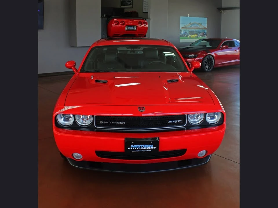 2009 Dodge Challenger SRT8 & 392 3rd Gen - Image 4 of 12