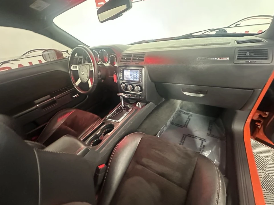 2009 Dodge Challenger SRT8 & 392 3rd Gen - Image 17 of 21
