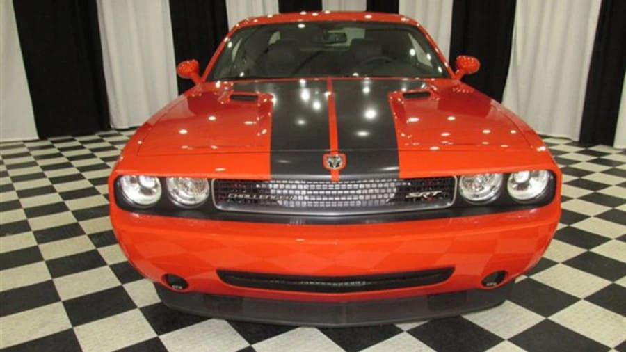 2009 Dodge Challenger SRT8 & 392 3rd Gen - Image 11 of 12