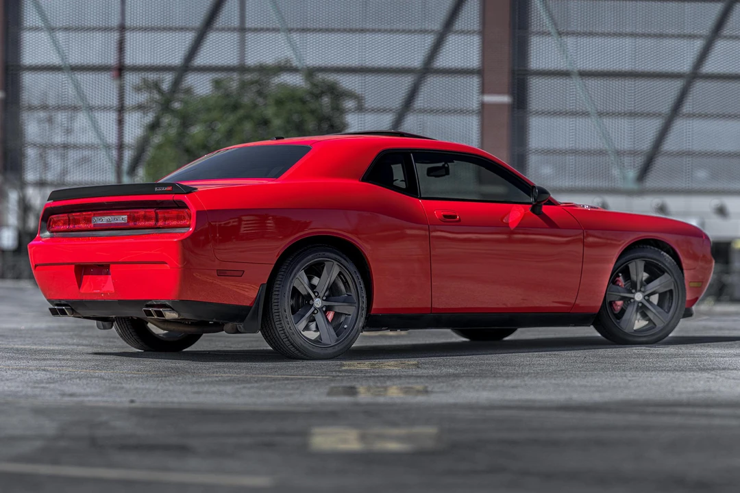 2009 Dodge Challenger SRT8 & 392 3rd Gen - Image 4 of 31