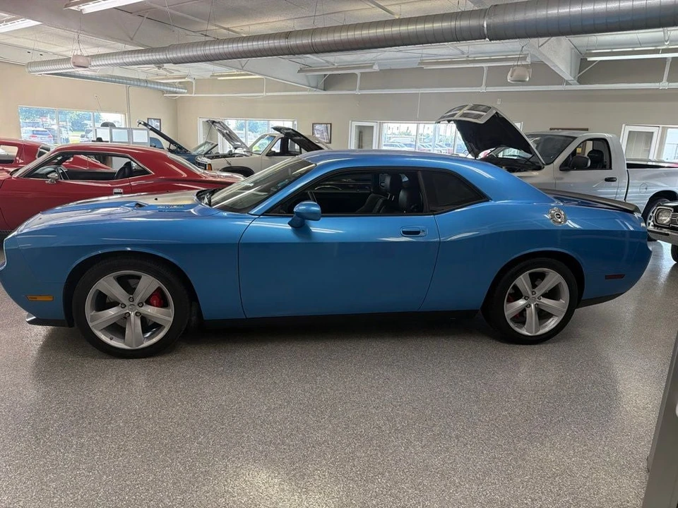 2009 Dodge Challenger SRT8 & 392 3rd Gen - Image 3 of 12