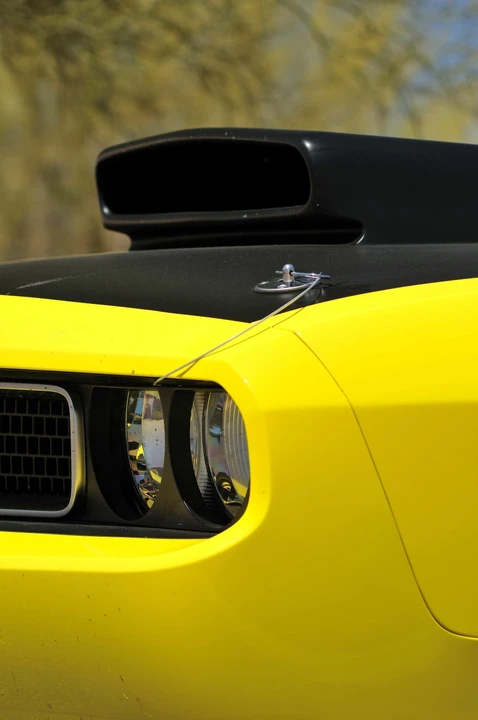 2009 Dodge Challenger SRT8 & 392 3rd Gen - Image 8 of 12