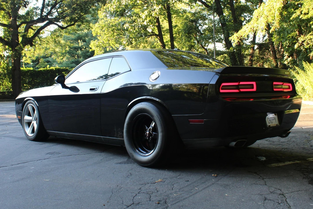 2009 Dodge Challenger SRT8 & 392 3rd Gen - Image 4 of 31