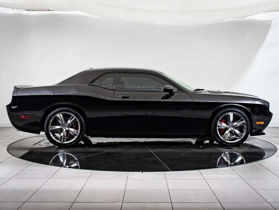2009 Dodge Challenger SRT8 & 392 3rd Gen - Image 11 of 21