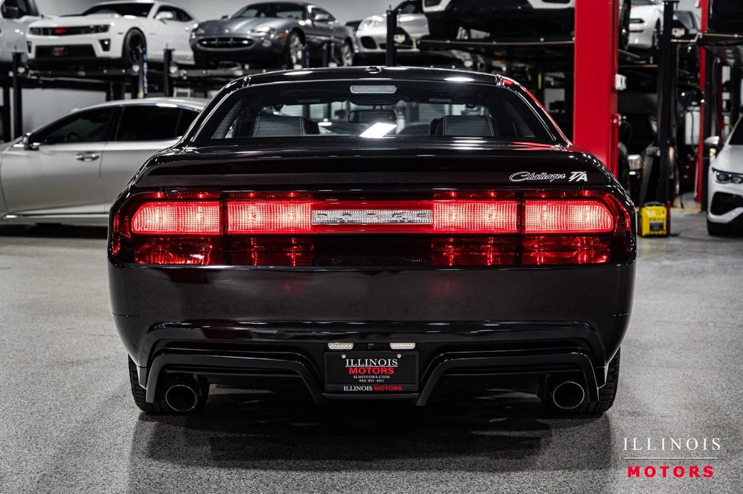 2009 Dodge Challenger SRT8 & 392 3rd Gen - Image 4 of 31
