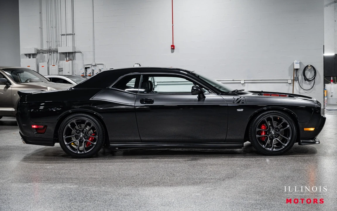 2009 Dodge Challenger SRT8 & 392 3rd Gen - Image 6 of 31