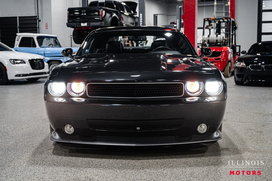 2009 Dodge Challenger SRT8 & 392 3rd Gen - Image 8 of 31