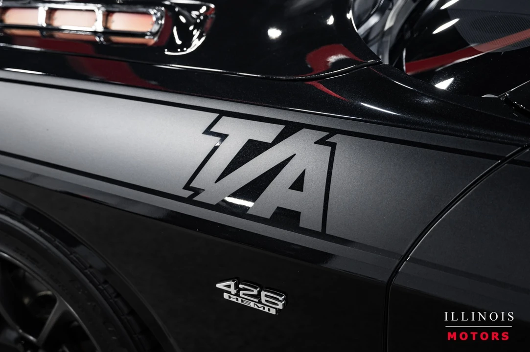 2009 Dodge Challenger SRT8 & 392 3rd Gen - Image 13 of 31