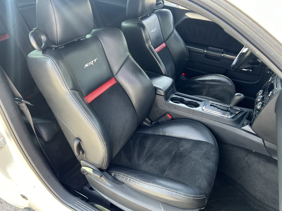 2009 Dodge Challenger SRT8 & 392 3rd Gen - Image 25 of 31