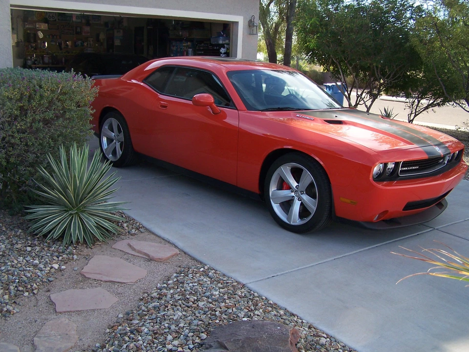 2009 Dodge Challenger SRT8 & 392 3rd Gen - Image 15 of 31