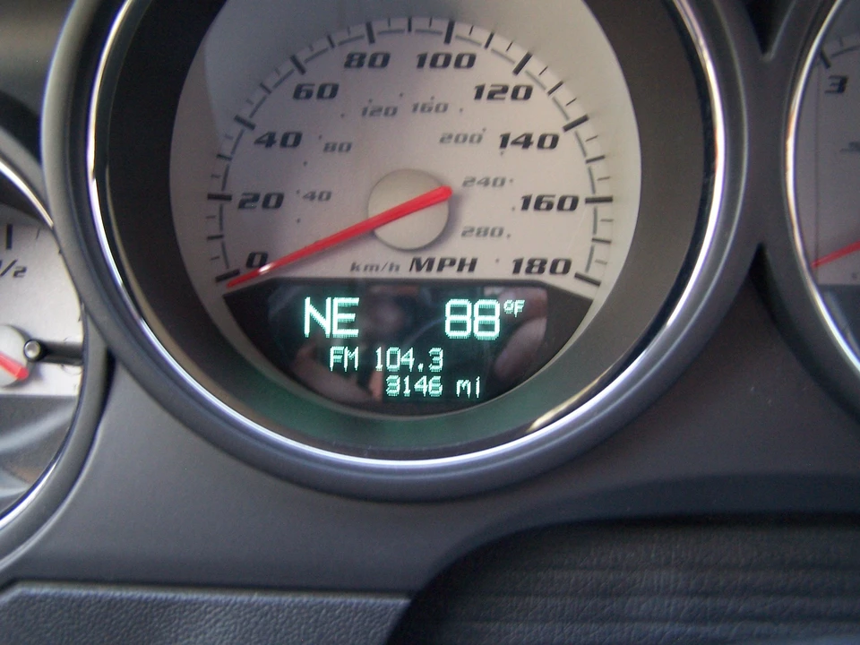 2009 Dodge Challenger SRT8 & 392 3rd Gen - Image 30 of 31