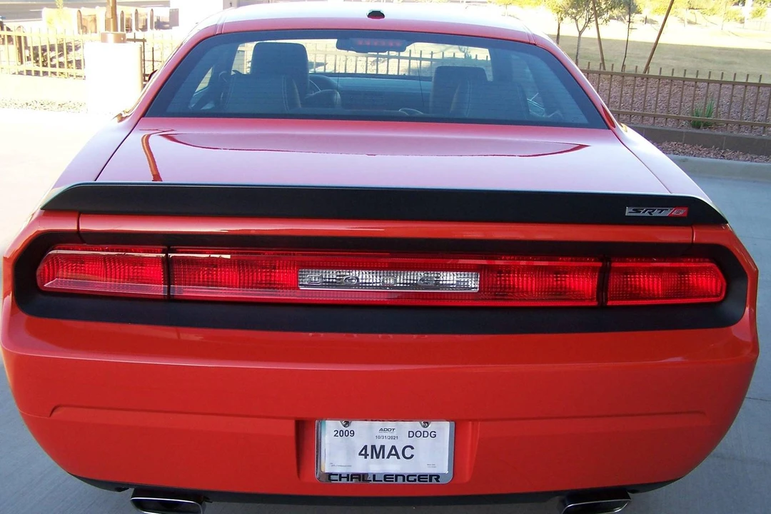 2009 Dodge Challenger SRT8 & 392 3rd Gen - Image 12 of 31