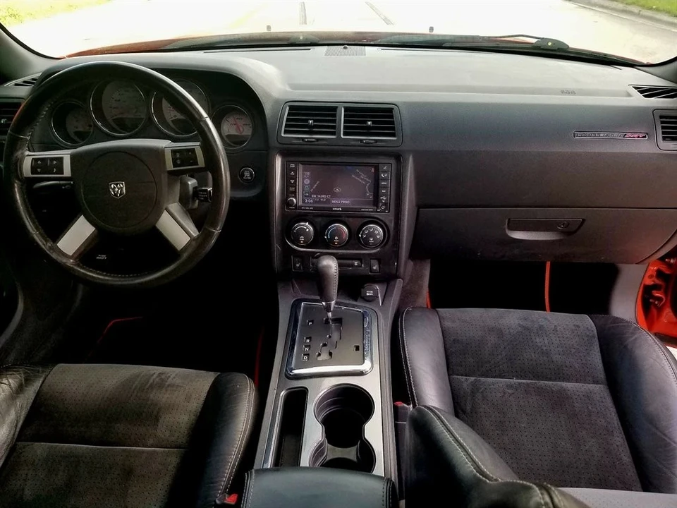 2009 Dodge Challenger SRT8 & 392 3rd Gen - Image 9 of 21