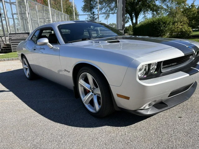 2009 Dodge Challenger SRT8 & 392 3rd Gen - Image 6 of 13