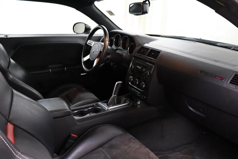 2009 Dodge Challenger SRT8 & 392 3rd Gen - Image 19 of 30