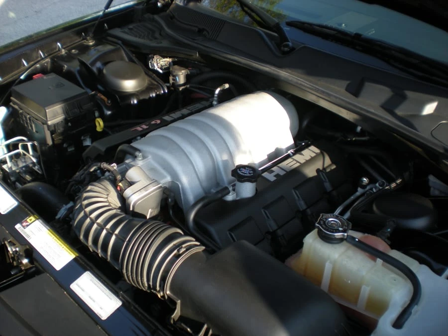 2009 Dodge Challenger SRT8 & 392 3rd Gen - Image 7 of 8