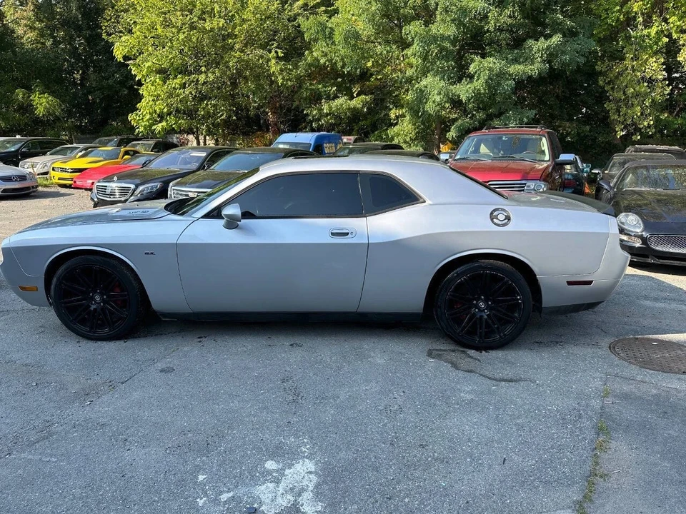 2009 Dodge Challenger SRT8 & 392 3rd Gen - Image 8 of 21