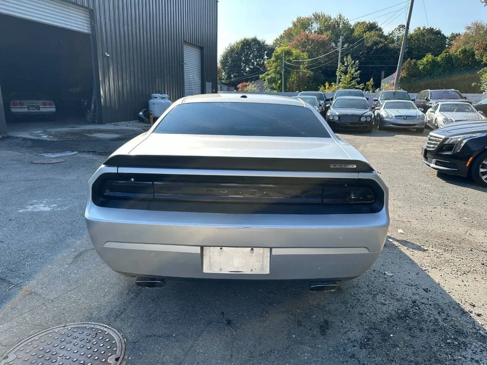 2009 Dodge Challenger SRT8 & 392 3rd Gen - Image 6 of 21