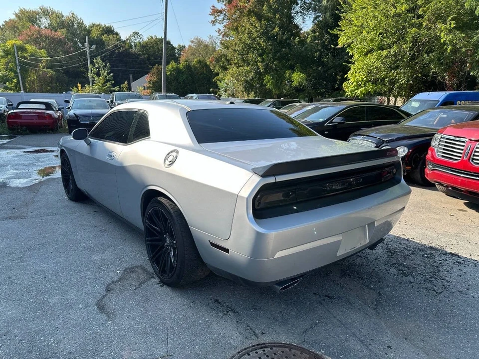 2009 Dodge Challenger SRT8 & 392 3rd Gen - Image 7 of 21