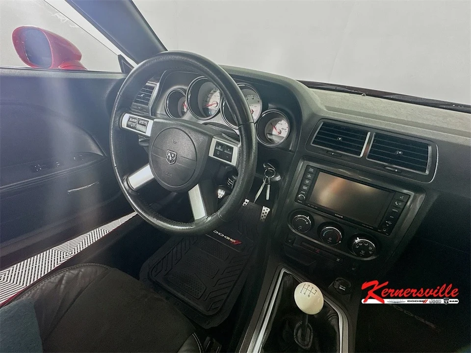 2009 Dodge Challenger SRT8 & 392 3rd Gen - Image 9 of 21