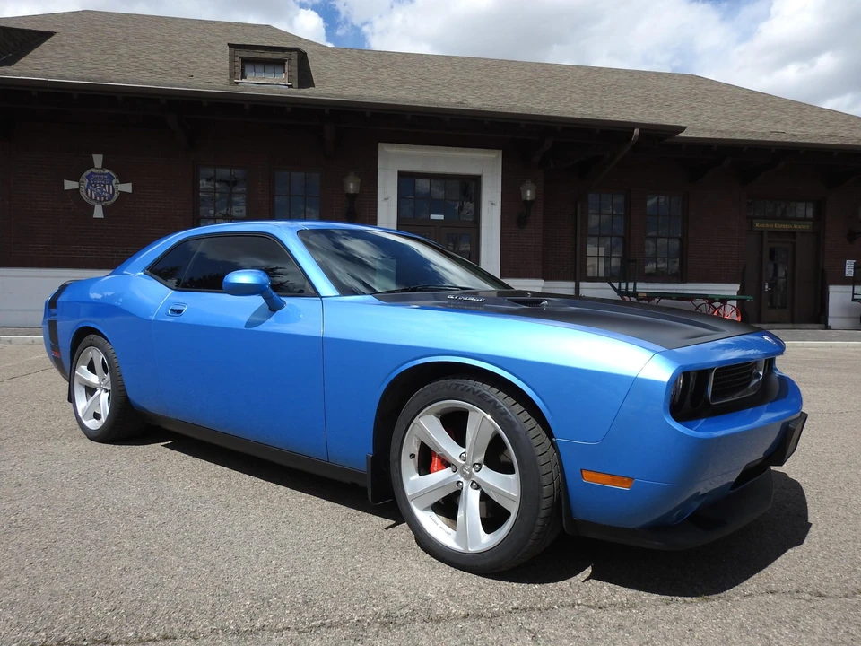 2009 Dodge Challenger SRT8 & 392 3rd Gen - Image 16 of 31