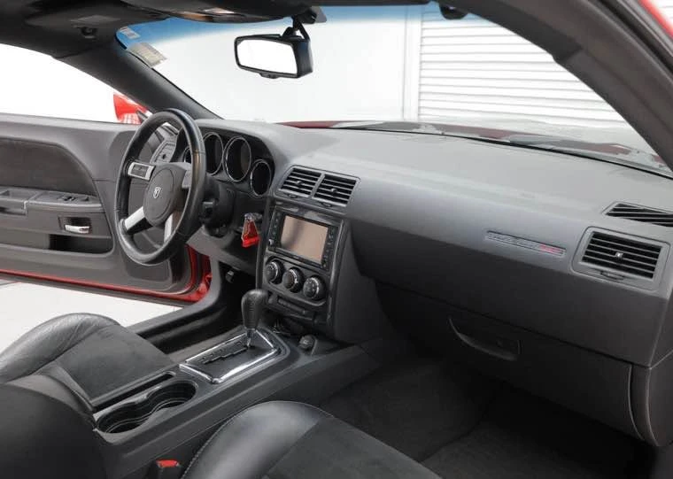 2009 Dodge Challenger SRT8 & 392 3rd Gen - Image 12 of 13