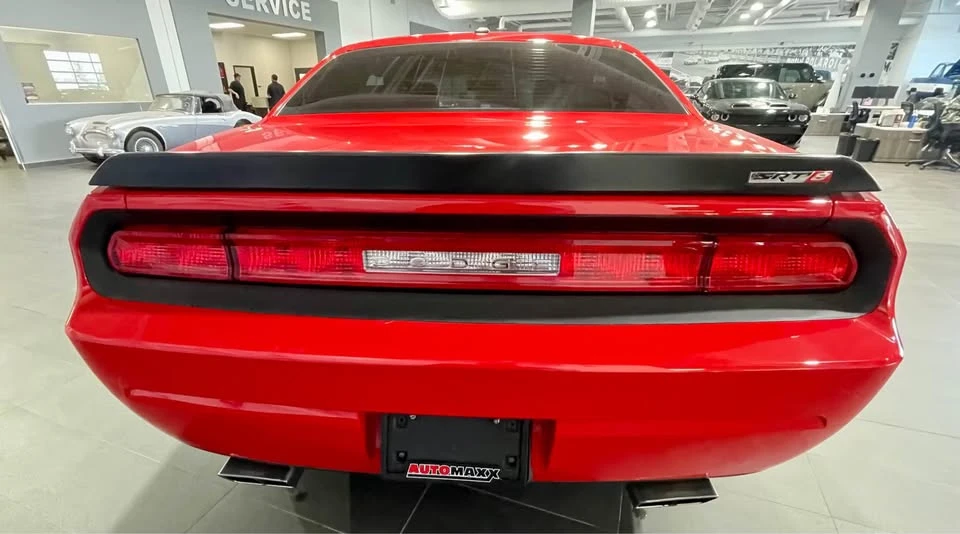 2009 Dodge Challenger SRT8 & 392 3rd Gen - Image 6 of 13