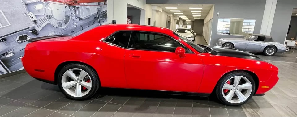 2009 Dodge Challenger SRT8 & 392 3rd Gen - Image 9 of 13